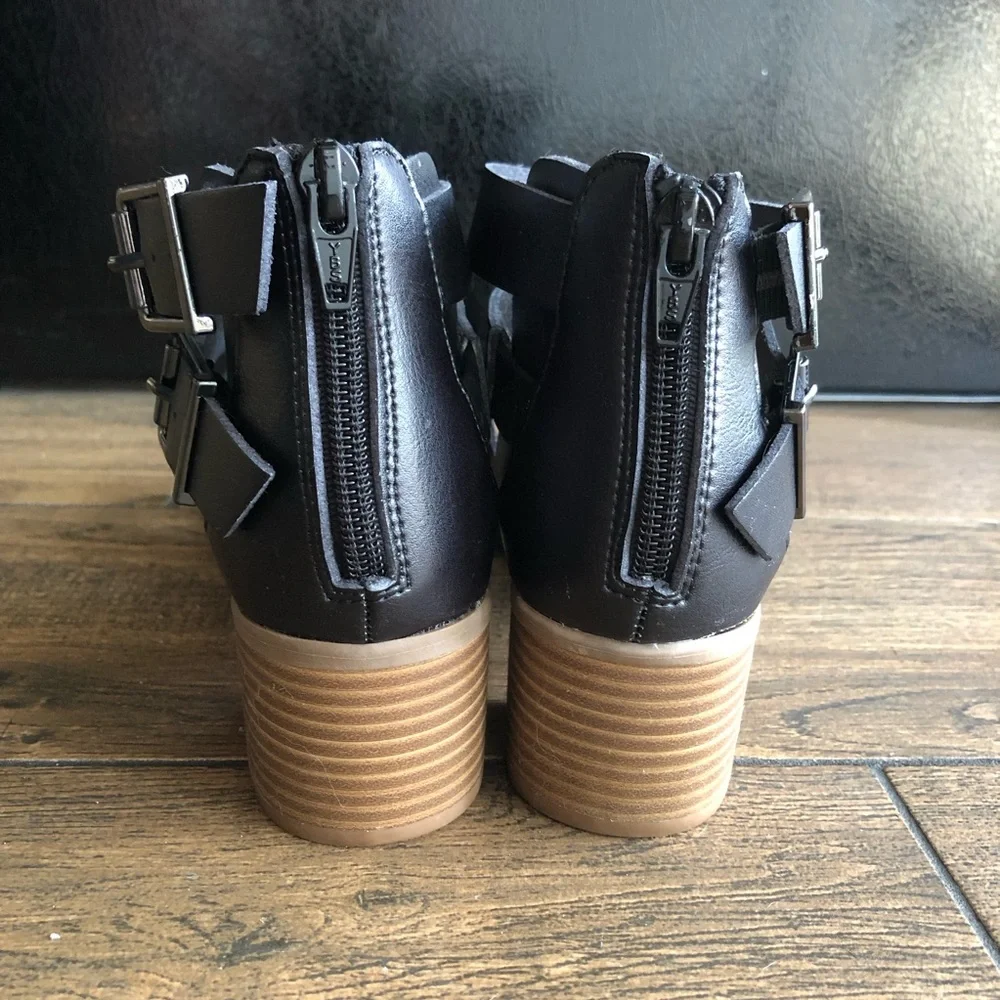 Material Girl Black Strappy Block Heel Sandals